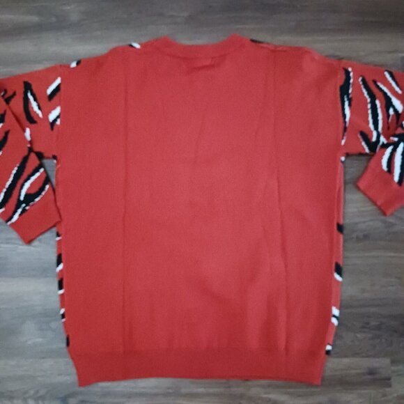 Simplee Tiger Orange Sweater Woman Size Small New - Picture 6 of 6